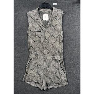 Hei Hei Romper Womens Size M Beige Geometric Button Sleeveless Anthropologie